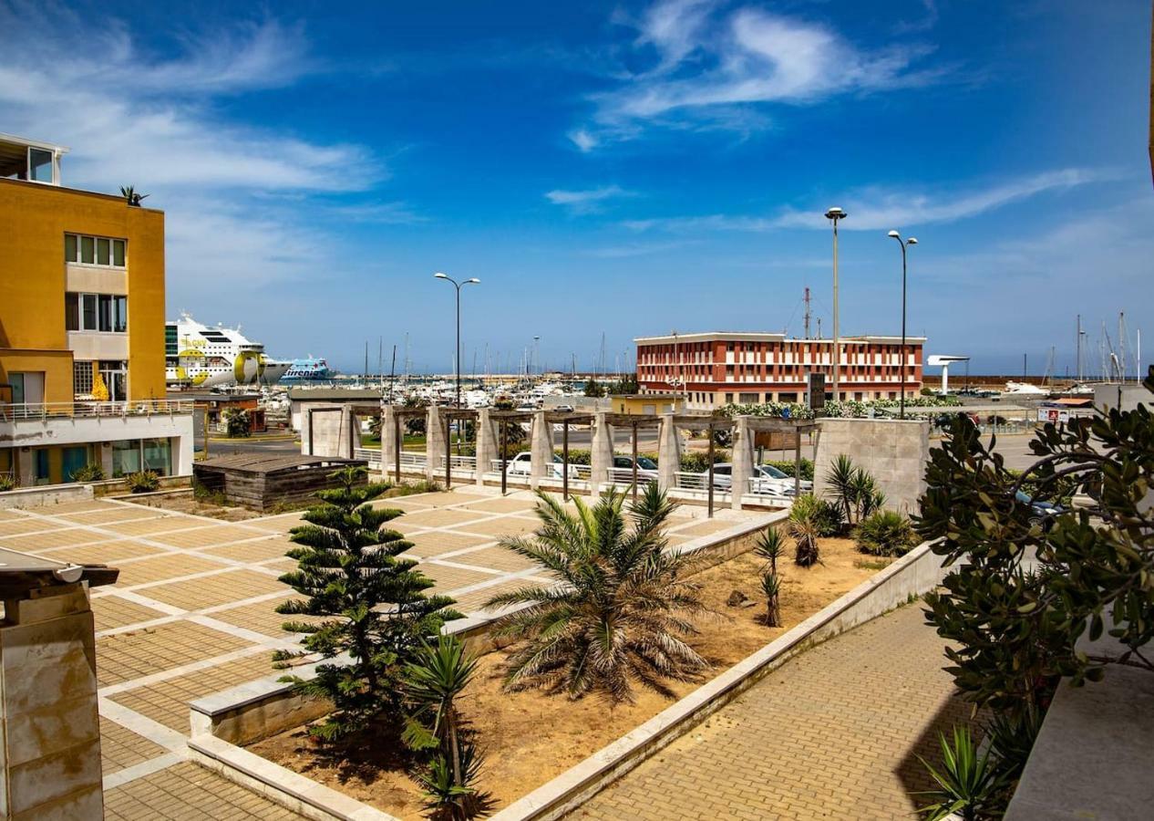 Bay View Apartment Porto Torres Extérieur photo